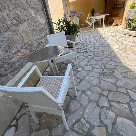 Mediterranes M. Terrasse Veli Losinj
